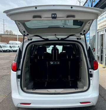 2017 Chrysler Pacifica LX