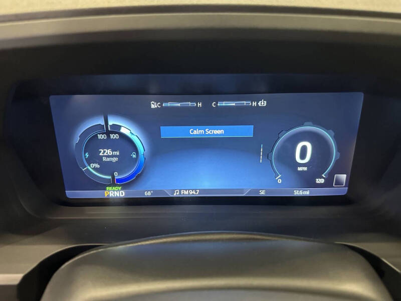 2023 Ford F-150 Lightning XLT