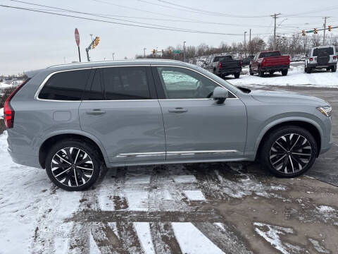 2025 Volvo XC90 B6 Plus Bright Theme 7P