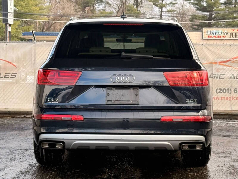 2017 Audi Q7 3.0T quattro Premium Plus