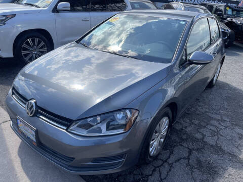 2015 Volkswagen Golf TSI S