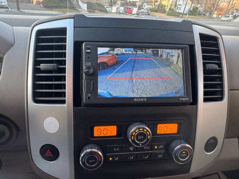 2014 Nissan Frontier SV