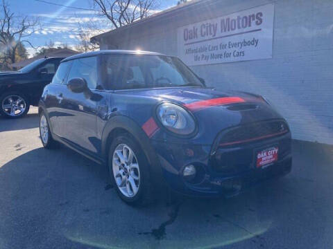 2015 MINI Hardtop 2 Door for sale at Oak City Motors in Garner NC