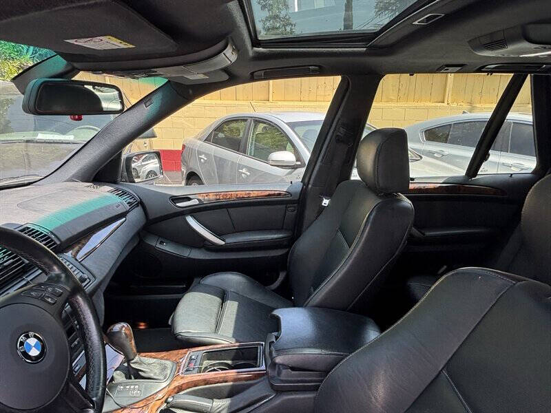 2003 BMW X5 4.4i
