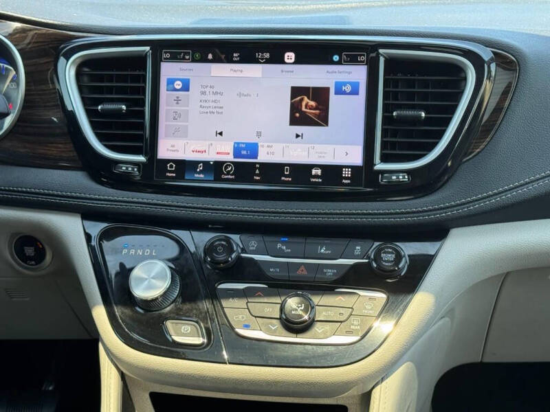 2023 Chrysler Pacifica Limited