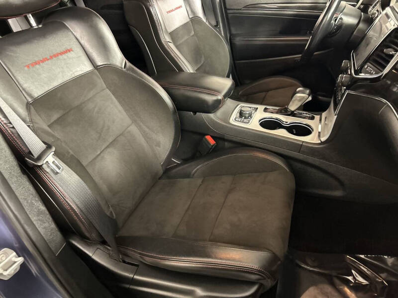 2020 Jeep Grand Cherokee Trailhawk