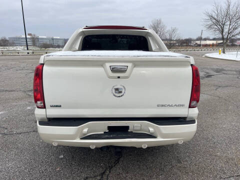 2010 Cadillac Escalade EXT Premium