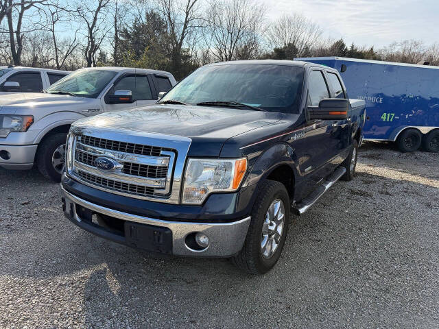 2013 Ford F-150 XLT's photo
