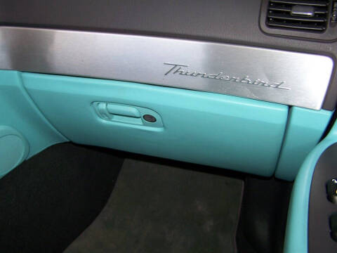 2002 Ford Thunderbird Deluxe