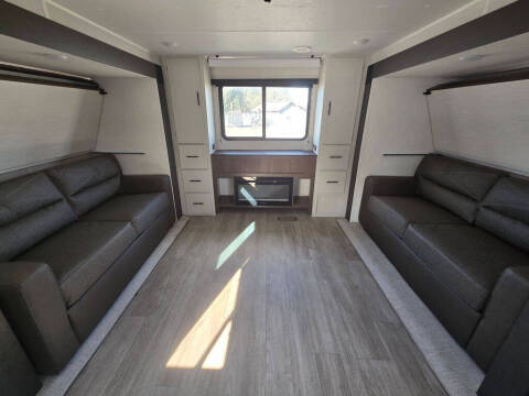 2026 Prime Time RV Avenger 30PO