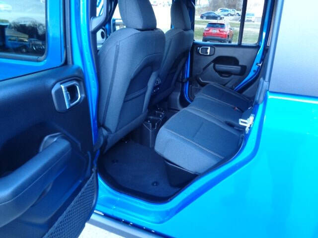 2024 Jeep Gladiator Willys