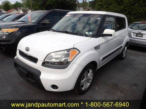2011 Kia Soul +