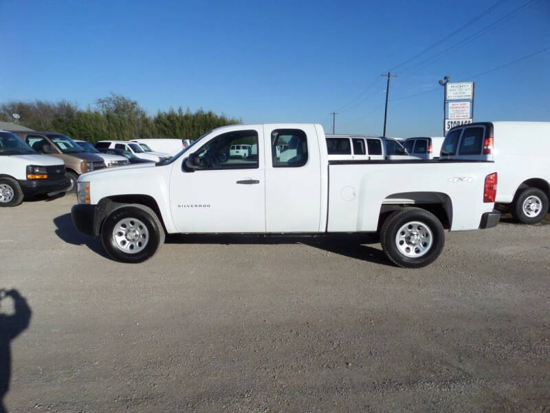 2011 Chevrolet Silverado 1500 for sale at AUTO FLEET REMARKETING, INC. in Van Alstyne TX