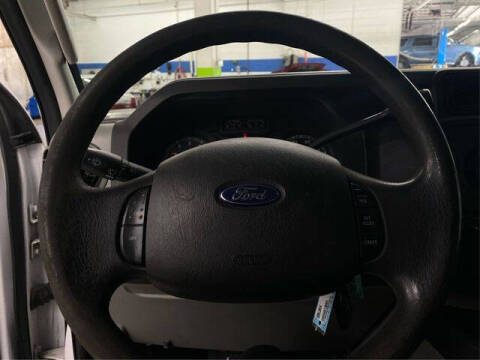 2013 Ford E-Series E-250