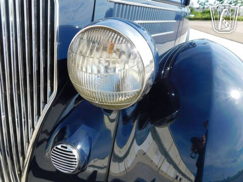 1936 Ford Cabriolet