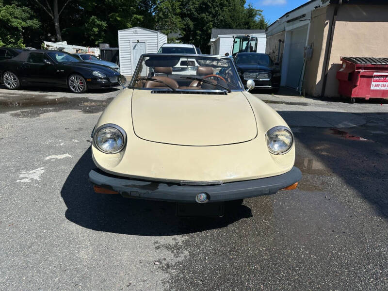 1982 Alfa Romeo Spider Veloce
