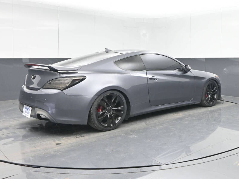 2016 Hyundai Genesis Coupe