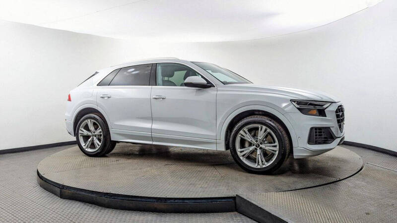 2022 Audi Q8 quattro Premium 55 TFSI