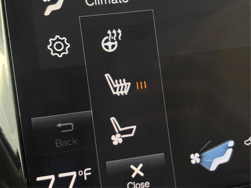 2020 Volvo XC90 T6 Inscription 6-Passenger