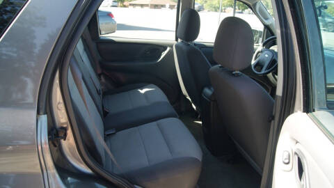 2006 Ford Escape XLS