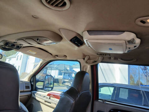 2004 Ford Excursion Eddie Bauer
