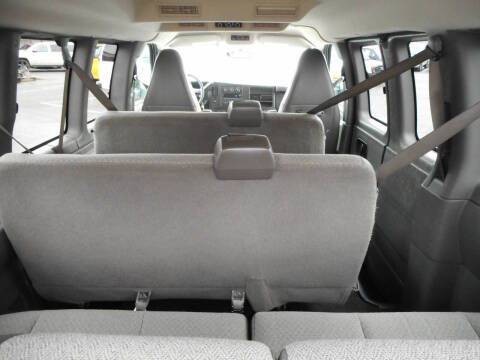 2017 Chevrolet Express LT 3500