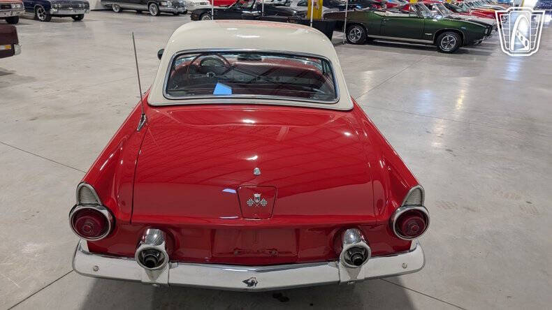 1955 Ford Thunderbird