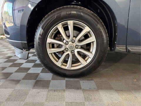 2014 Nissan Pathfinder S