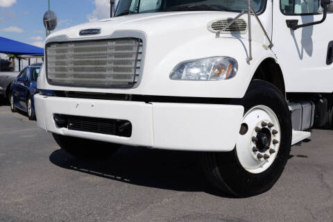 2014 Freightliner M2 106