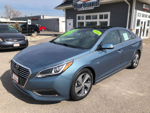 2016 Hyundai Sonata Hybrid for sale at Car Corral in Kenosha WI