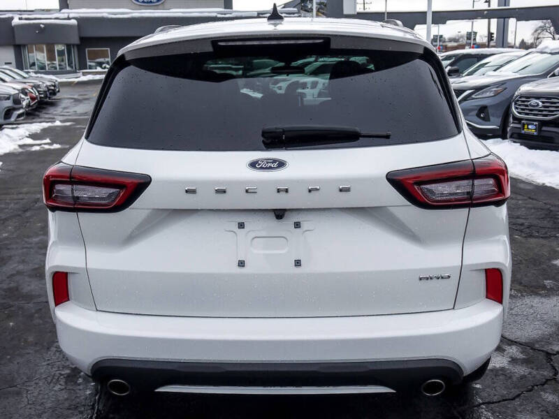 2024 Ford Escape ST-Line