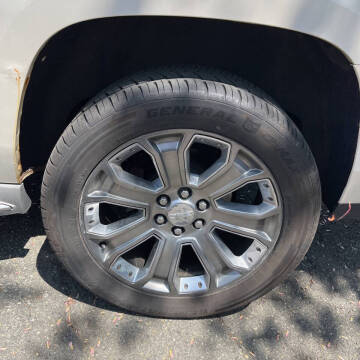 2015 GMC Yukon XL Denali