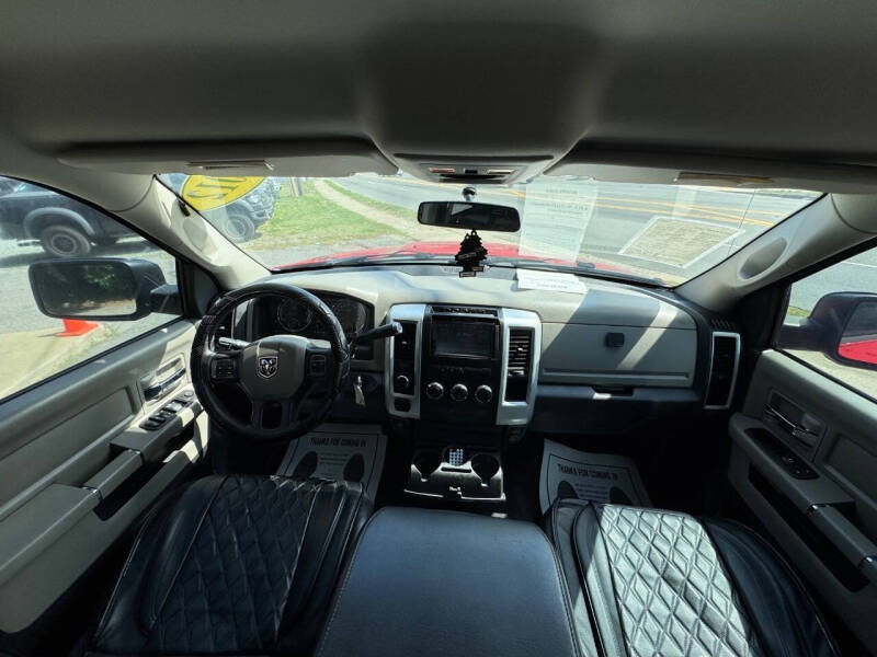 2012 RAM 1500 SLT