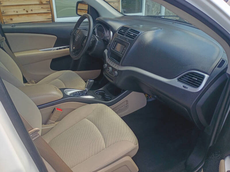 2018 Dodge Journey SE