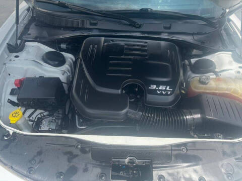 2020 Dodge Charger SXT