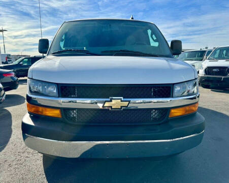 2023 Chevrolet Express 3500