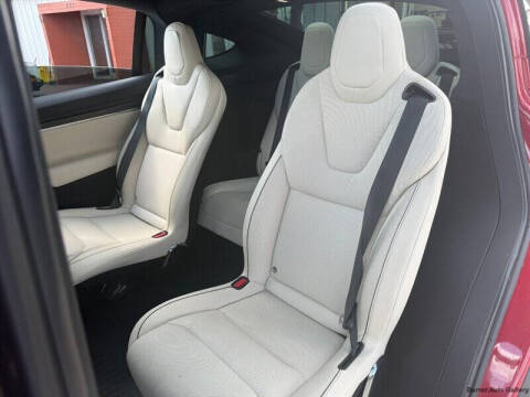 2022 Tesla Model X Plaid