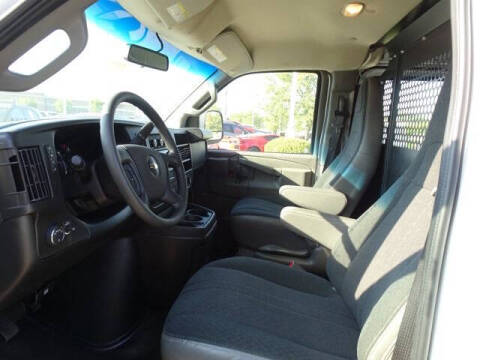 2023 Chevrolet Express 2500