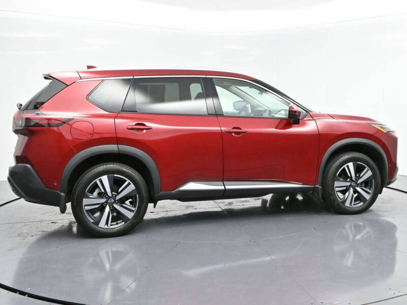 2022 Nissan Rogue SL