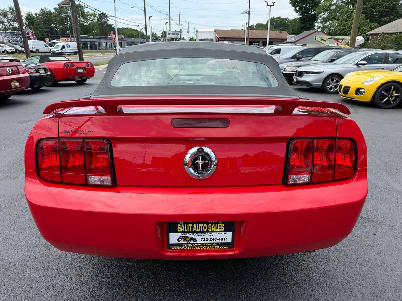 2006 Ford Mustang 28