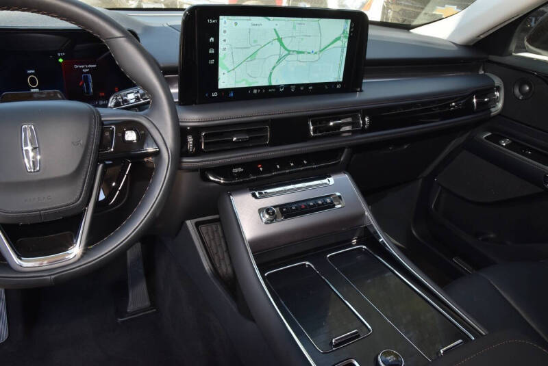 2025 Lincoln Aviator Premiere