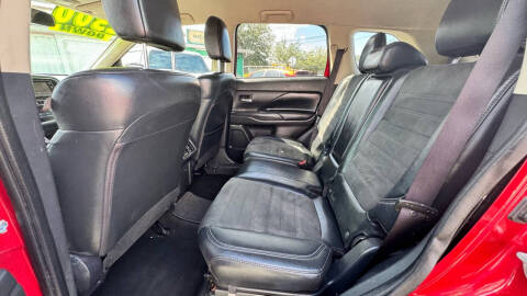 2019 Mitsubishi Outlander SE