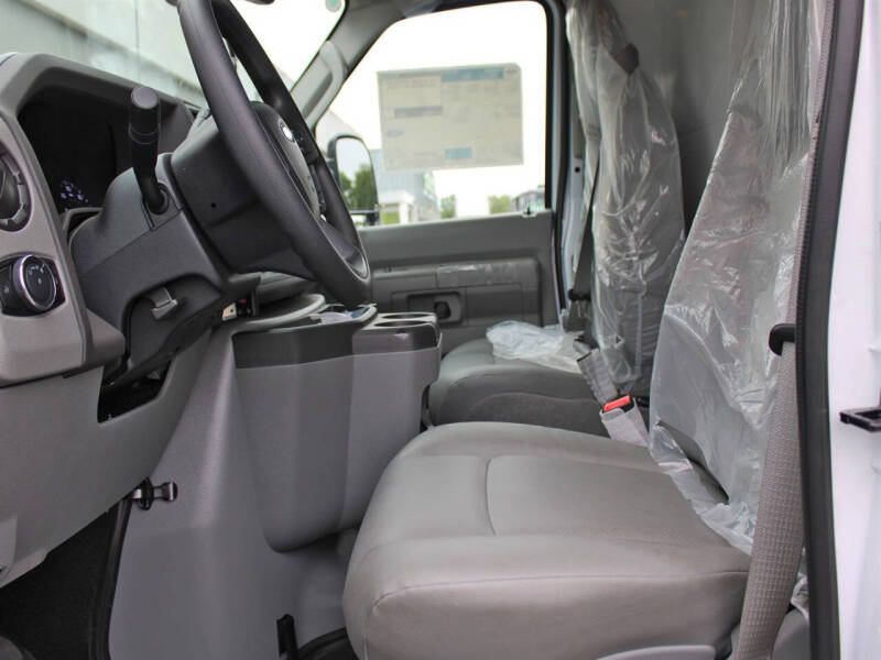 2026 Ford E-Series E-350 SD