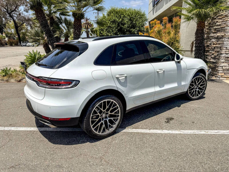2020 Porsche Macan