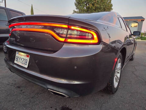 2019 Dodge Charger SXT