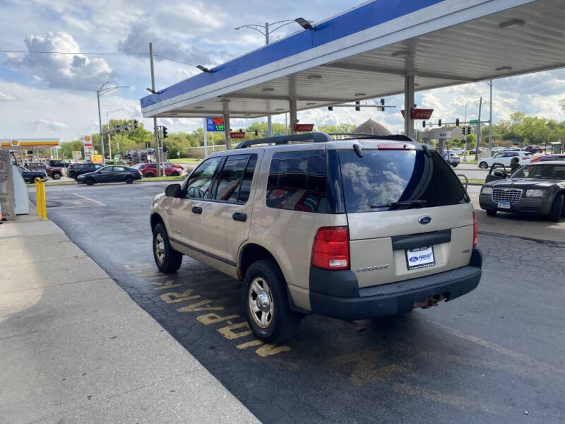 2005 Ford Explorer XLS