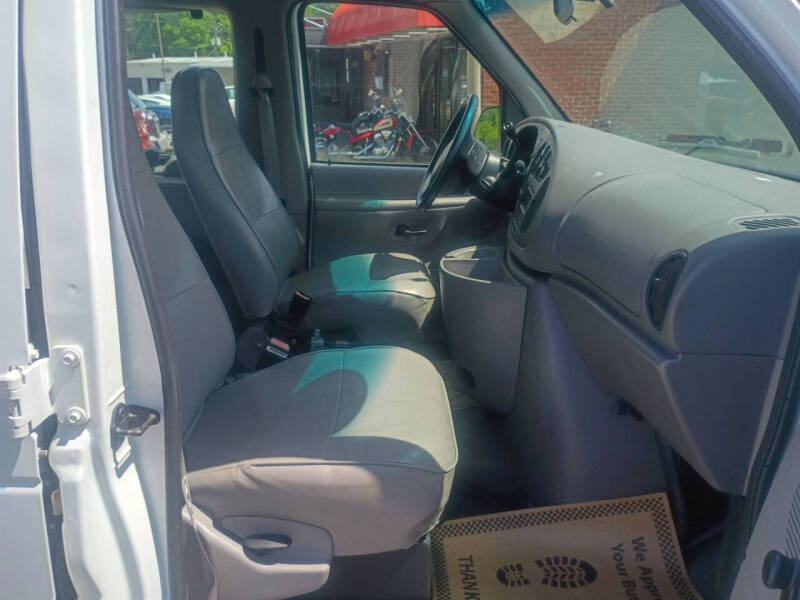 1999 Ford E-350