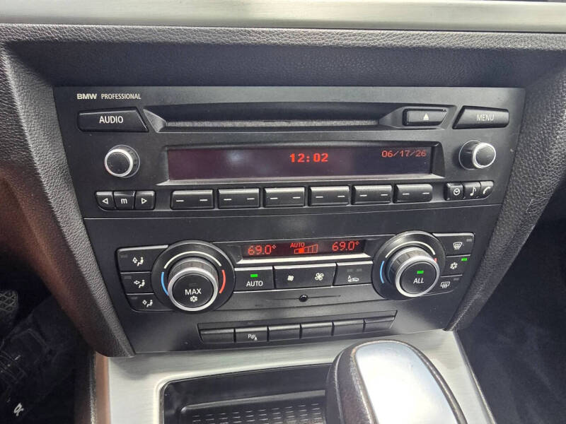 2011 BMW 3 Series 328i