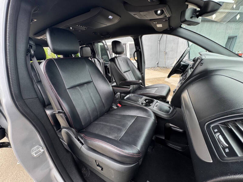 2019 Dodge Grand Caravan GT