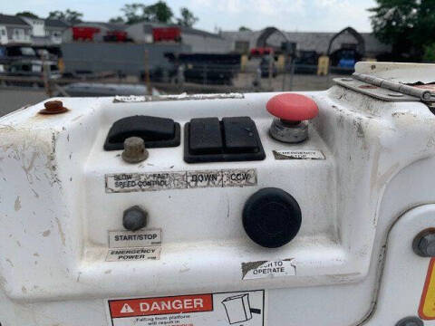 2005 Ford E-Series E-350 SD